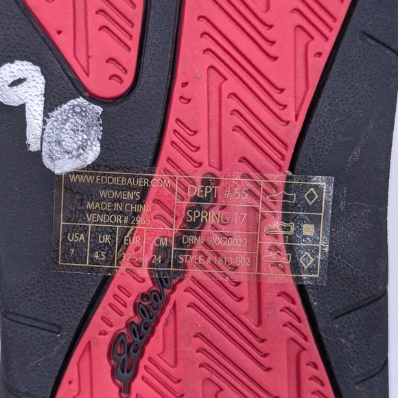 Eddie Bauer Women Flip Flops sz 7 Red Faux Leather Sandals Toe Post beach - Picture 10 of 10